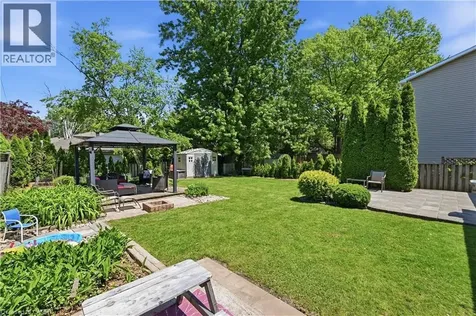 563 Elwood Road Burlington ON L7N 3C6
