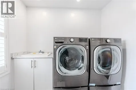 1334 Apollo Street Oshawa ON L1K 3E6