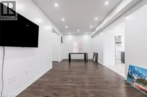 1334 Apollo Street Oshawa ON L1K 3E6