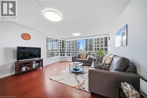 55 Elm Drive West Mississauga ON L5B 3Z3