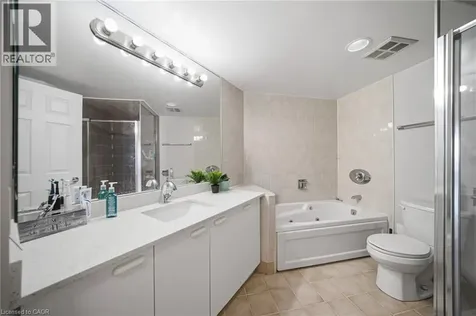 55 Elm Drive West Mississauga ON L5B 3Z3
