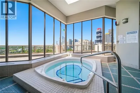 55 Elm Drive West Mississauga ON L5B 3Z3