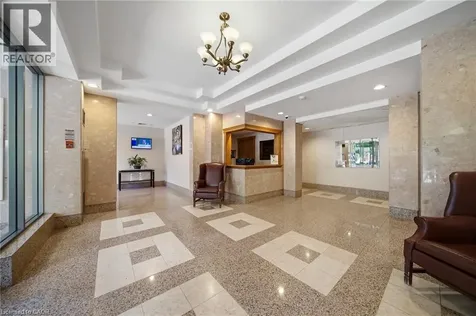 55 Elm Drive West Mississauga ON L5B 3Z3