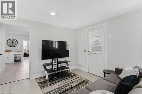35 Shade Street Cambridge ON N1R 4J6