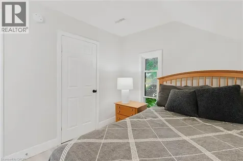 35 Shade Street Cambridge ON N1R 4J6