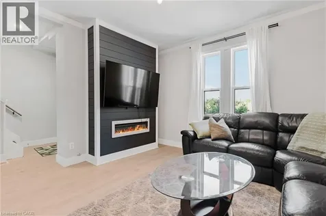 35 Shade Street Cambridge ON N1R 4J6