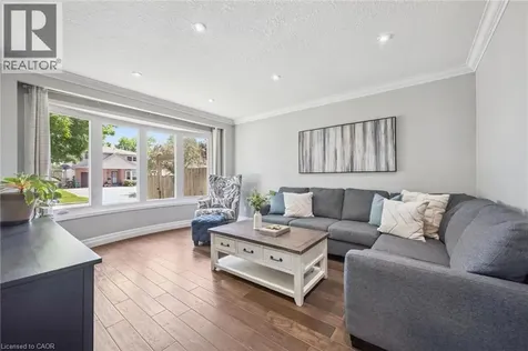 31 Glen Lake Crescent Kitchener ON N2N 1C4