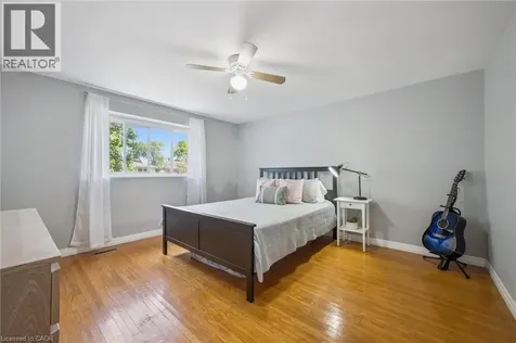 31 Glen Lake Crescent Kitchener ON N2N 1C4