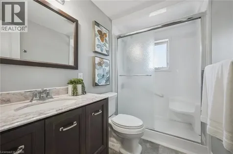 31 Glen Lake Crescent Kitchener ON N2N 1C4