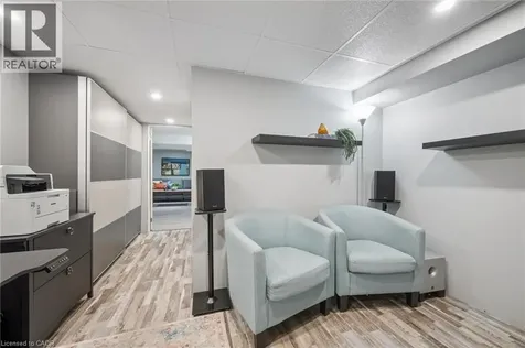 31 Glen Lake Crescent Kitchener ON N2N 1C4