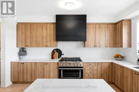 998 Trailsview Avenue Cobourg ON K9A 4K3