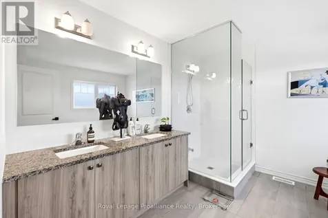 998 Trailsview Avenue Cobourg ON K9A 4K3