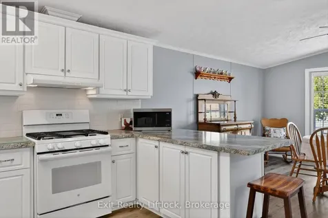 9 Poplar Drive Otonabee-south Monaghan ON K0L 2G0