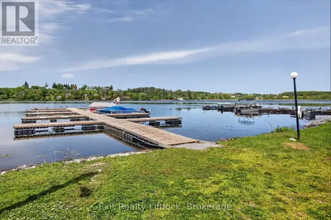 9 Poplar Drive Otonabee-south Monaghan ON K0L 2G0