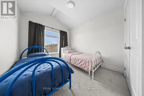154 Woodhurst Crescent Ottawa ON K2S 0T5
