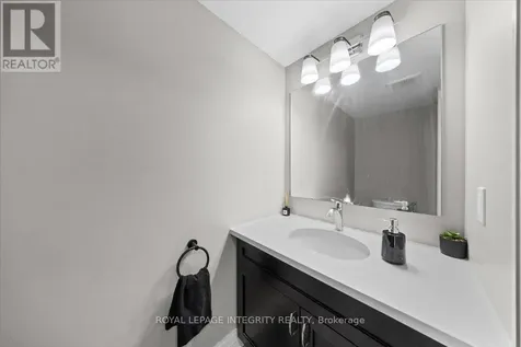 154 Woodhurst Crescent Ottawa ON K2S 0T5