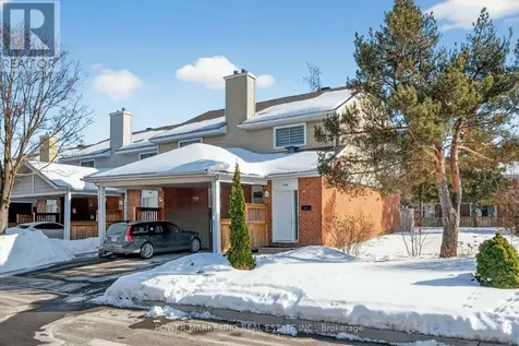 104 Bannerhill Ottawa ON K1V 0T4