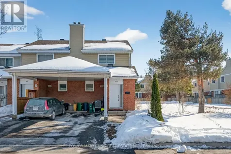 104 Bannerhill Ottawa ON K1V 0T4