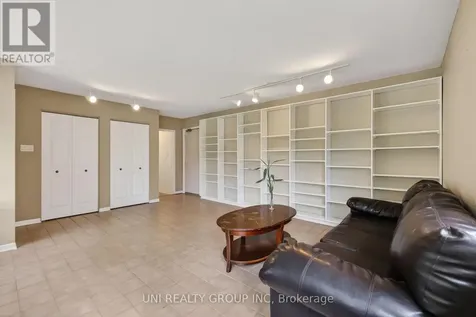 2554 Egan Road Ottawa ON K1V 8N1
