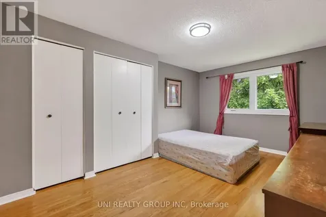 2554 Egan Road Ottawa ON K1V 8N1