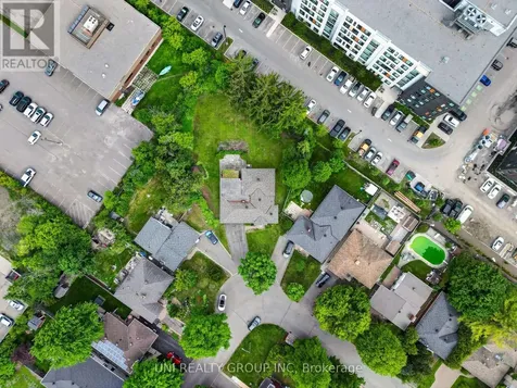 2554 Egan Road Ottawa ON K1V 8N1