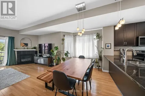 49 Jardin Private Ottawa ON K1K 2V8