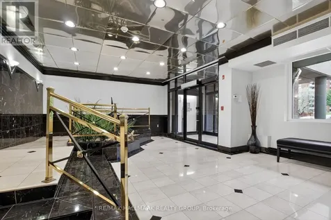 3099 Carling Avenue Ottawa ON K2H 5A6