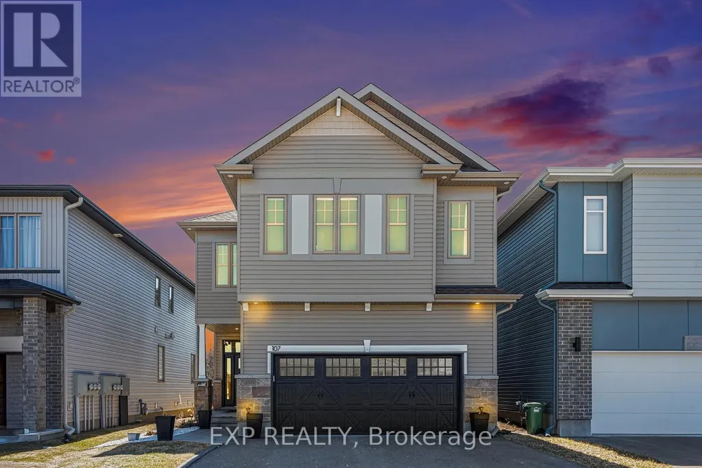 107 Rallidale Street Ottawa ON K1X 0G7