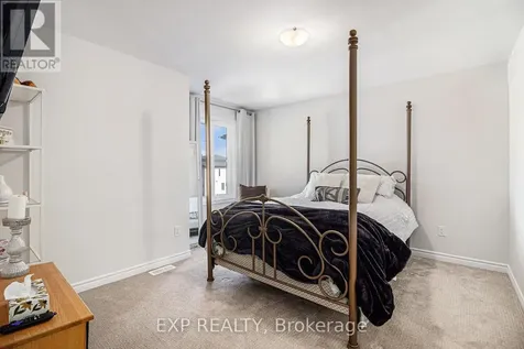 107 Rallidale Street Ottawa ON K1X 0G7