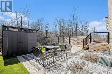 107 Rallidale Street Ottawa ON K1X 0G7