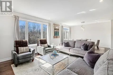 107 Rallidale Street Ottawa ON K1X 0G7