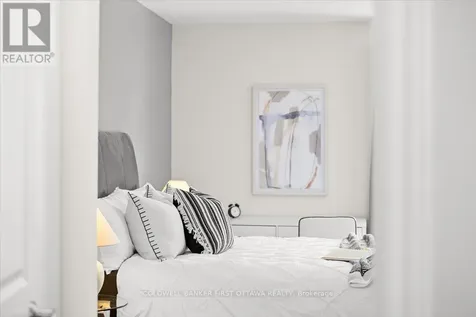 619 Dundonald Drive Ottawa ON K2J 5Y8