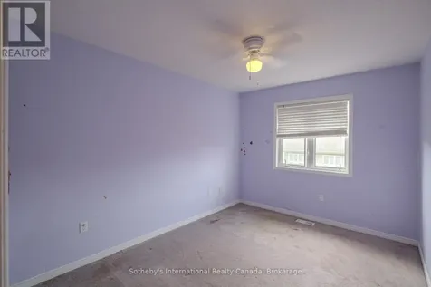 17 Dwyer Court Brantford ON N3T 0G8
