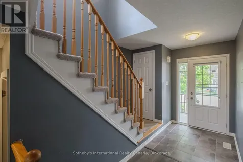 17 Dwyer Court Brantford ON N3T 0G8