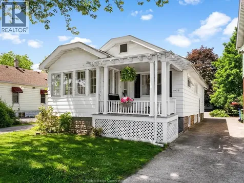 1025 Campbell Avenue Windsor ON N9B 2J4