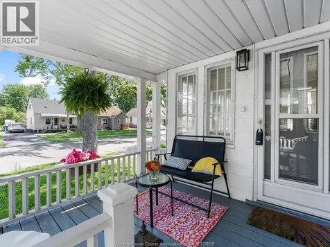 1025 Campbell Avenue Windsor ON N9B 2J4