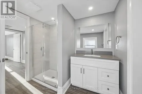 16 Albert Street North Orillia ON L3V 5K1