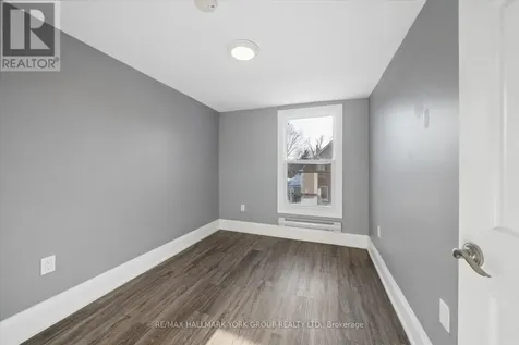 16 Albert Street North Orillia ON L3V 5K1