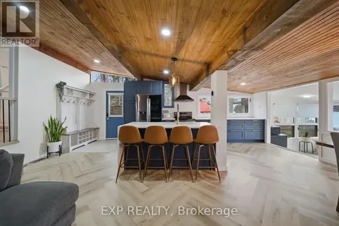 15 Neely Street Ottawa ON K0A 1T0