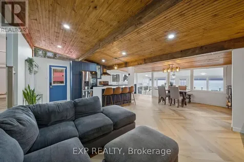 15 Neely Street Ottawa ON K0A 1T0