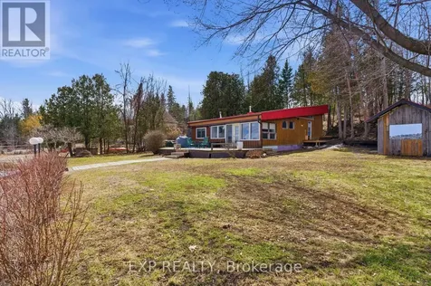 15 Neely Street Ottawa ON K0A 1T0