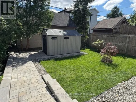 109 Russell Avenue Ottawa ON K1N 7X2