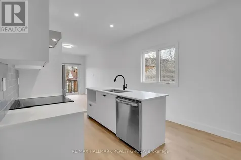 109 Russell Avenue Ottawa ON K1N 7X2