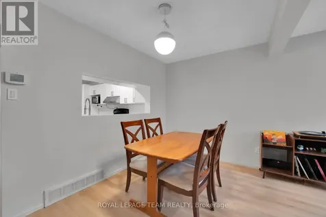 282 Dalehurst Drive Ottawa ON K2G 4J5