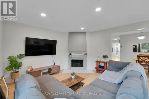 282 Dalehurst Drive Ottawa ON K2G 4J5