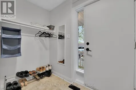 282 Dalehurst Drive Ottawa ON K2G 4J5