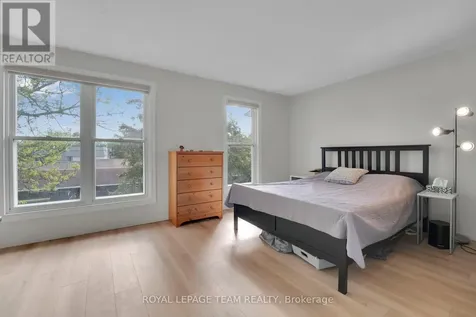 282 Dalehurst Drive Ottawa ON K2G 4J5