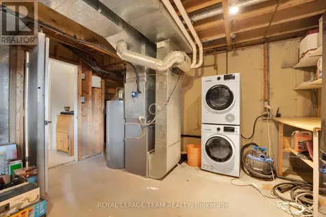 282 Dalehurst Drive Ottawa ON K2G 4J5