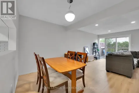 282 Dalehurst Drive Ottawa ON K2G 4J5