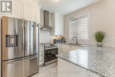 708 Vennecy Terrace Ottawa ON K1W 0N5